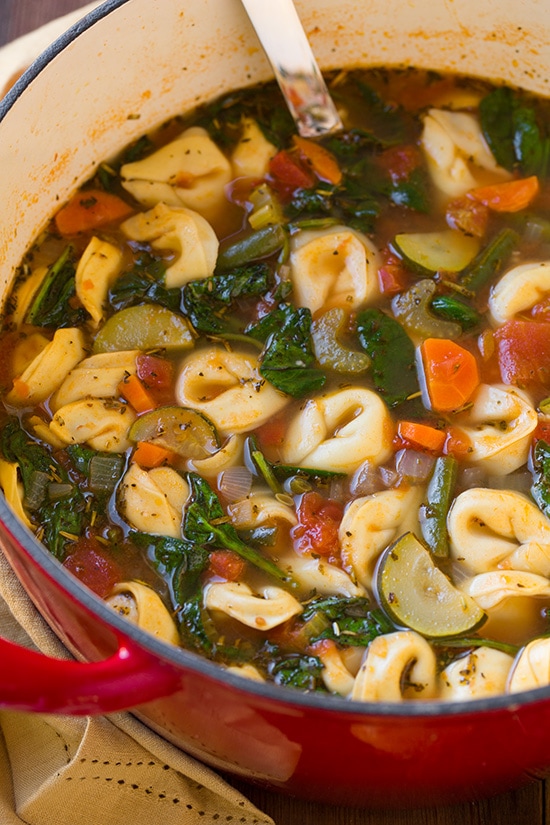 Homemade Tuscan Tortellini Veggie Soup: A Quick Guide